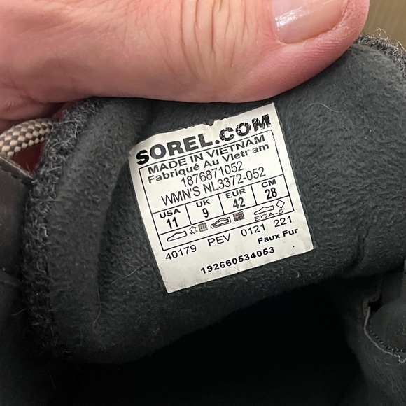Sorel ankle boots - wool - size 11 - Picture 5 of 7